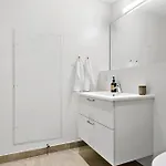 شقة Beautiful Center W Balcony