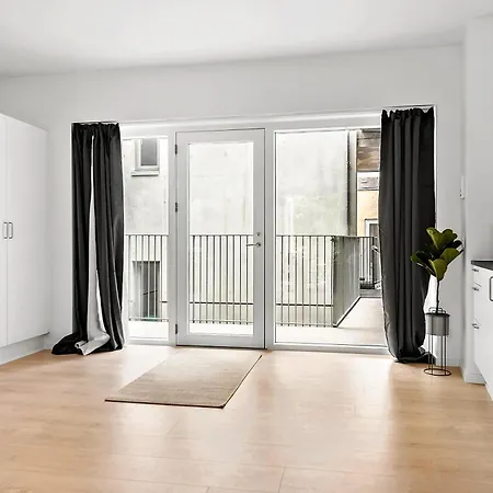 Beautiful Center W Balcony شقة Århus